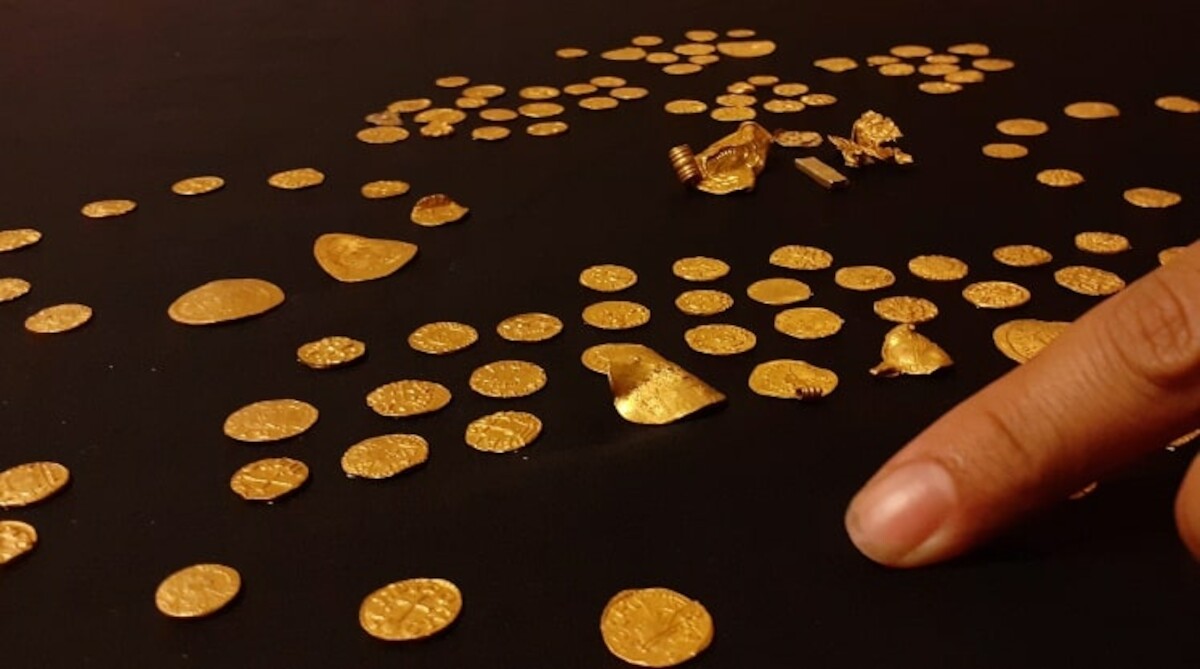 Skarb złotych monet z zachodniego Norfolk. Źródło: British Museum.