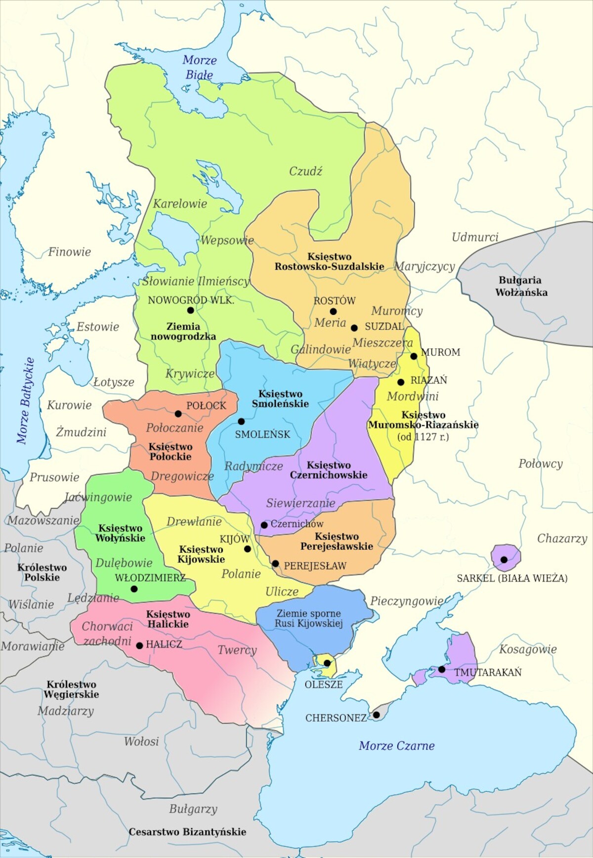 Mapa największych ruskich dzielnic książęcych na przełomie XI i XII wieku. Rys. Popik/<a href=https://creativecommons.org/licenses/by-sa/4.0/deed.pl>CC BY-SA 4.0</a>. Źródło: <a href=https://w.wiki/LweH>Wikimedia Commons</a>